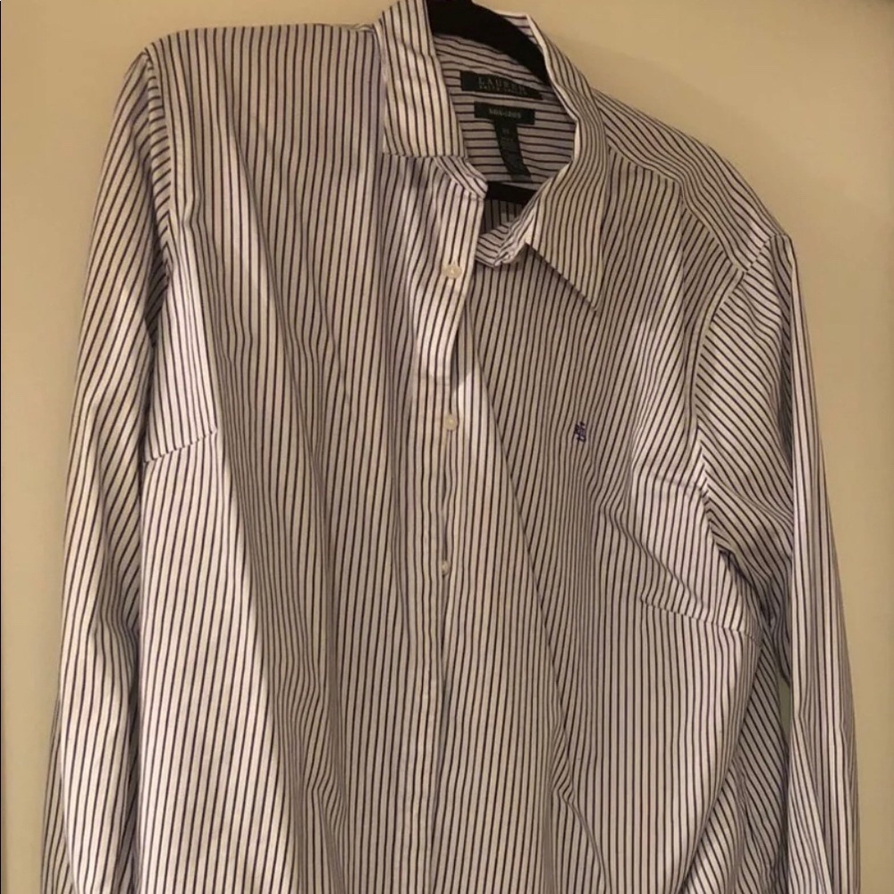 Women’s Button Up Ralph Lauren Shirt